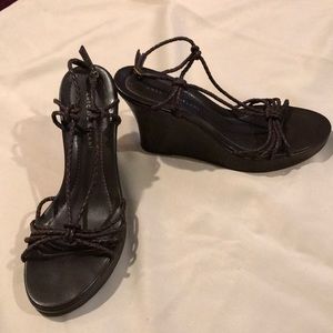 Antonio Melani Brown Braidy Sandals Size 9